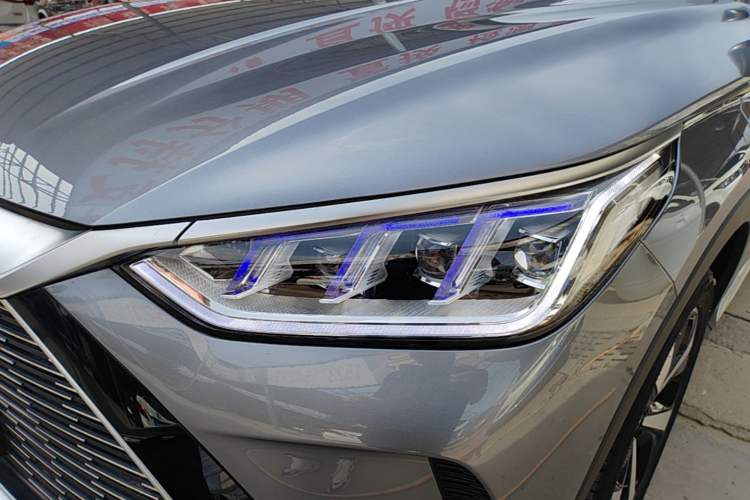 Used BYD Song PLUS New Energy 2021 DM-i 110KM Flagship PLUS Left Front Headlight