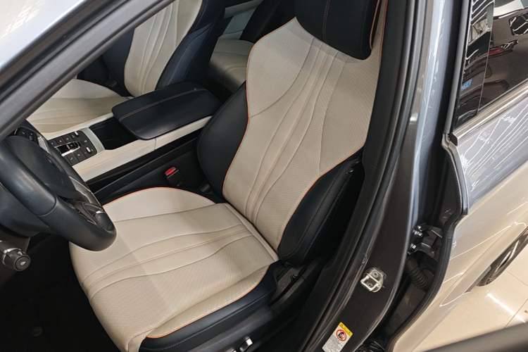 Used BYD Song PLUS New Energy 2021 DM-i 51KM Prestige Model Left Front Seat