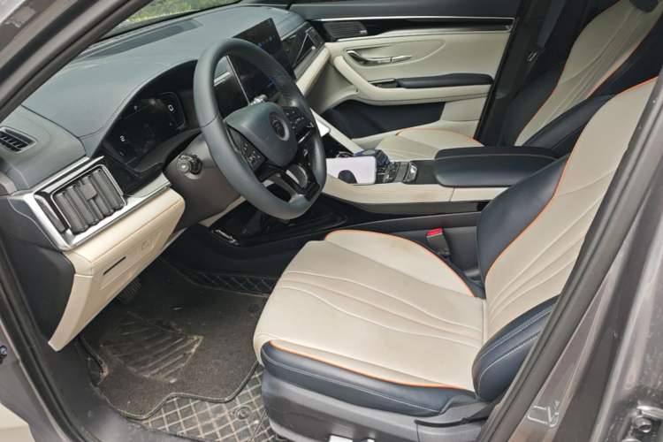 Used BYD Song PLUS New Energy 2021 DM-i 110KM Flagship Model Left Front Seat