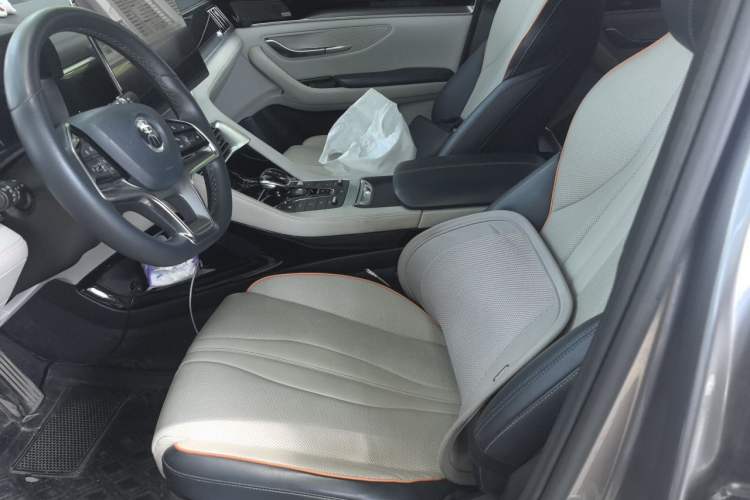 Used BYD Song PLUS New Energy 2021 EV Flagship Model Left Front Seat