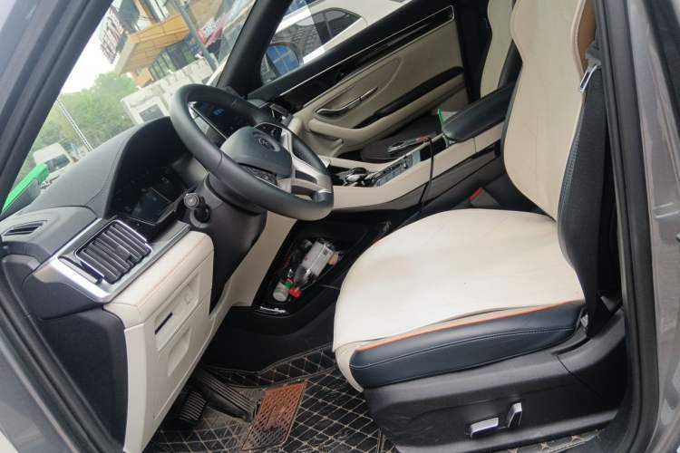 Used BYD Song PLUS New Energy 2021 EV Deluxe Model Left Front Seat