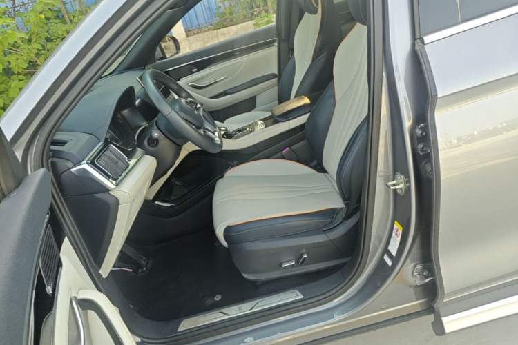 Used BYD Song PLUS New Energy 2021 DM-i 110KM Flagship PLUS Left Front Seat
