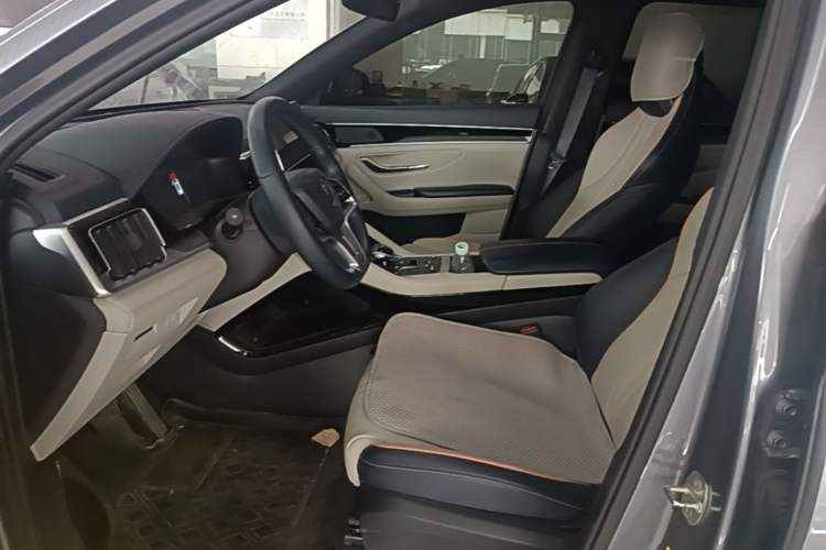 Used BYD Song PLUS New Energy 2021 DM-i 110KM Flagship PLUS Left Front Seat