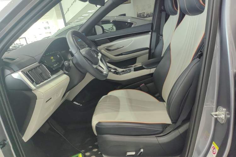 Used BYD Song PLUS New Energy 2021 EV Deluxe Model Left Front Seat