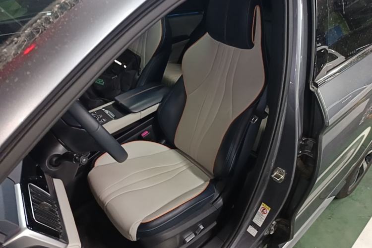 Used BYD Song PLUS New Energy 2021 EV Flagship Model Left Front Seat