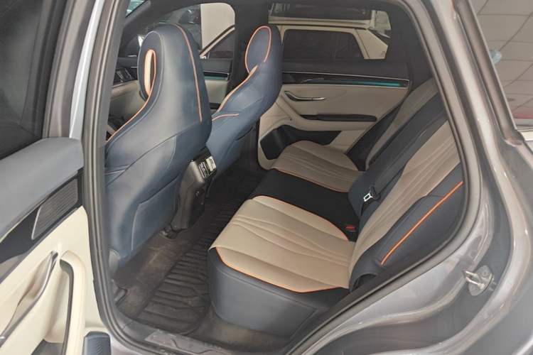 Used BYD Song PLUS New Energy 2021 DM-i 110KM Flagship PLUS Left Rear Seat