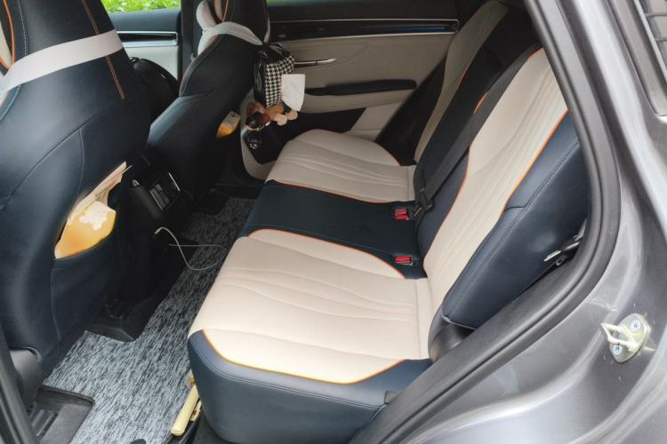 Used BYD Song PLUS New Energy 2021 DM-i 110KM Flagship PLUS 5G Edition Left Rear Seat