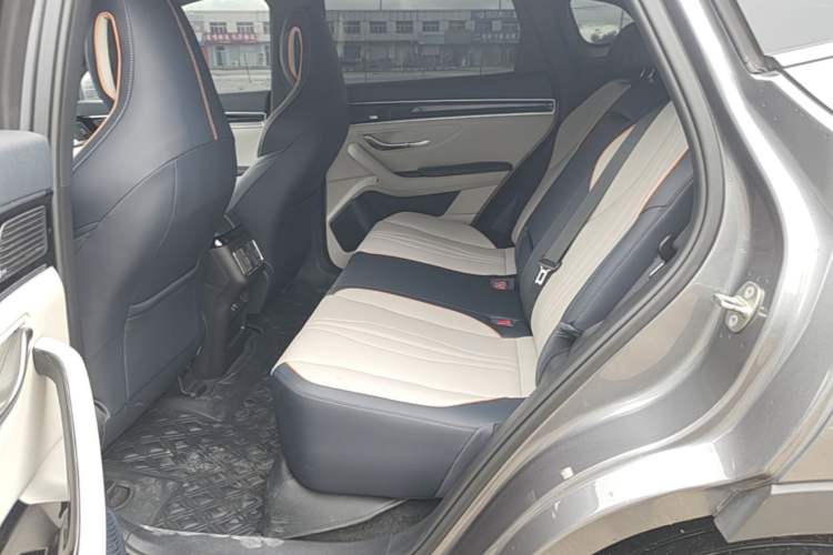 Used BYD Song PLUS New Energy 2021 DM-i 51KM Prestige Model Left Rear Seat