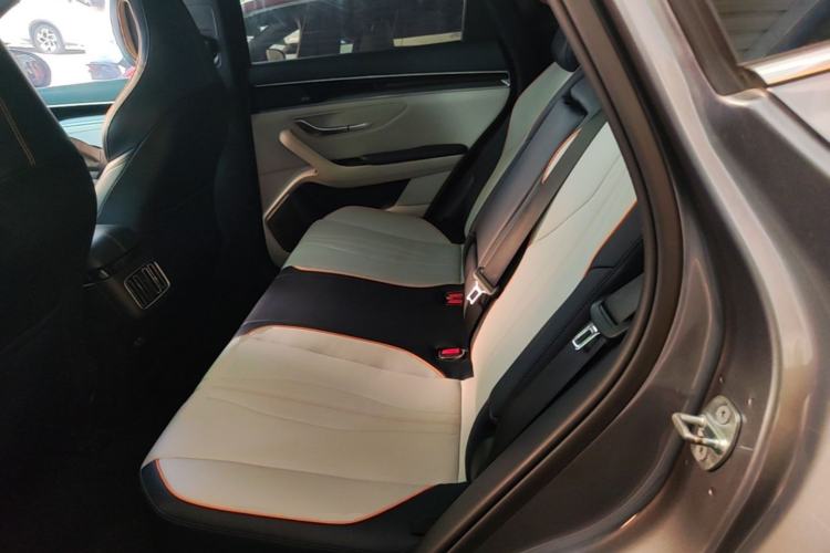 Used BYD Song PLUS New Energy 2021 DM-i 110KM Flagship Model Left Rear Seat