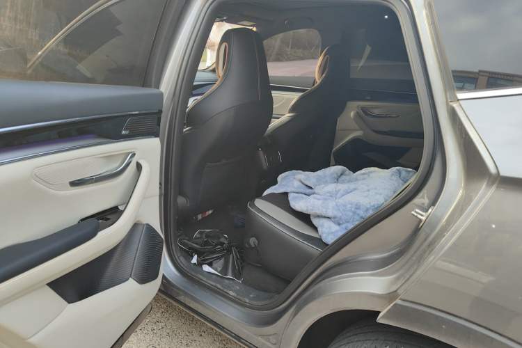 Used BYD Song PLUS New Energy 2021 DM-i 51KM Prestige Model Left Rear Seat