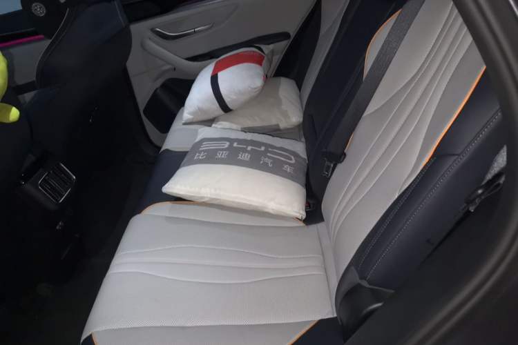 Used BYD Song PLUS New Energy 2021 DM-i 110KM Flagship PLUS Left Rear Seat