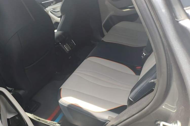 Used BYD Song PLUS New Energy 2021 DM-i 110KM Flagship PLUS Left Rear Seat