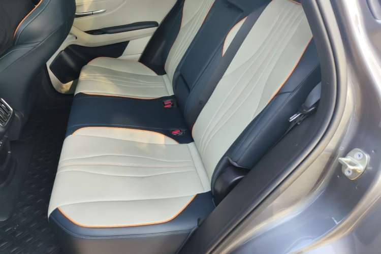 Used BYD Song PLUS New Energy 2021 DM-i 110KM Flagship Model Left Rear Seat
