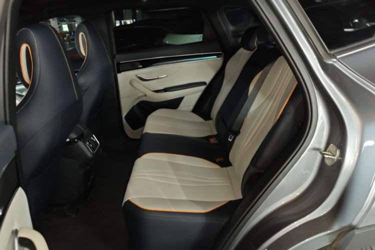 Used BYD Song PLUS New Energy 2021 DM-i 110KM Flagship PLUS Left Rear Seat