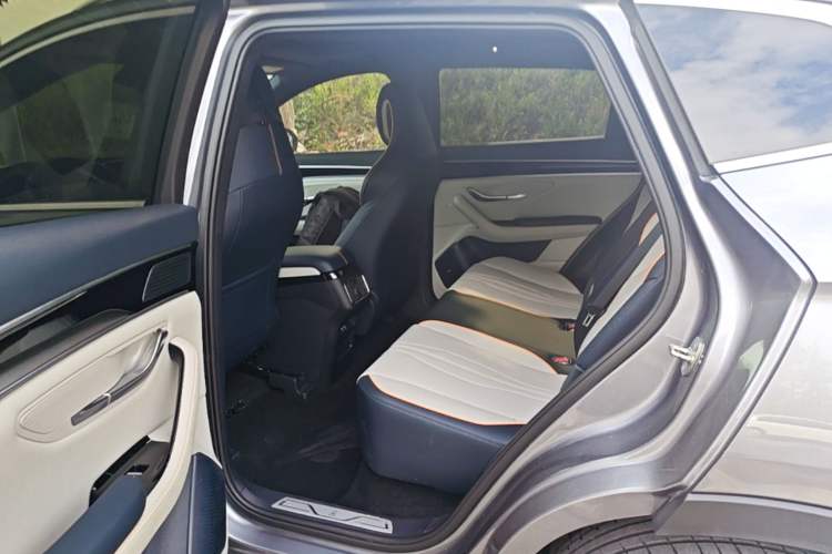 Used BYD Song PLUS New Energy 2021 DM-i 110KM Flagship PLUS Left Rear Seat