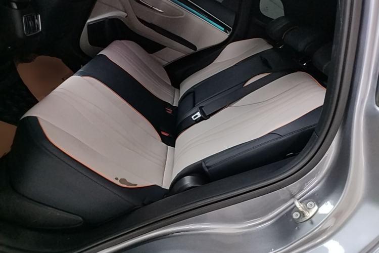 Used BYD Song PLUS New Energy 2021 DM-i 110KM Flagship Model Left Rear Seat