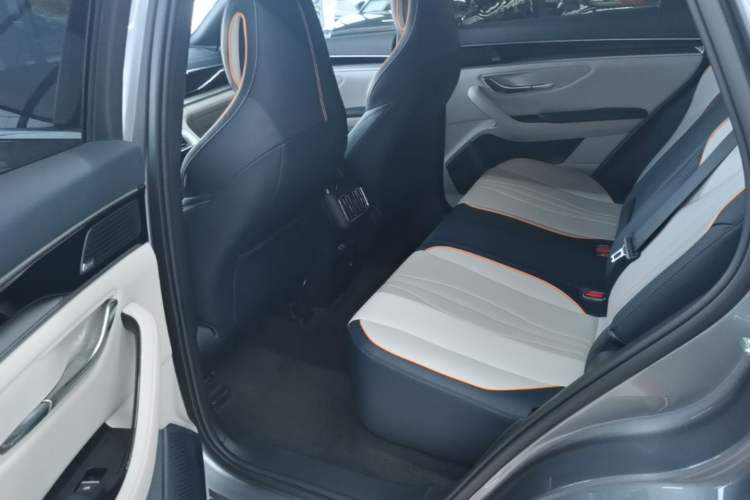Used BYD Song PLUS New Energy 2021 DM-i 110KM Flagship Model Left Rear Seat