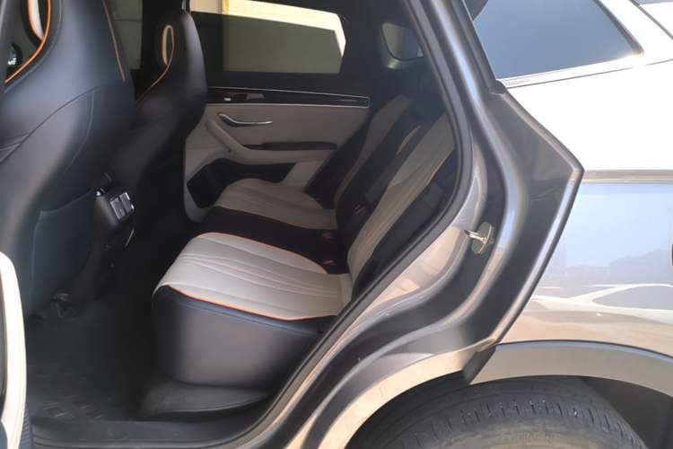 Used BYD Song PLUS New Energy 2021 DM-i 51KM Prestige Model Left Rear Seat