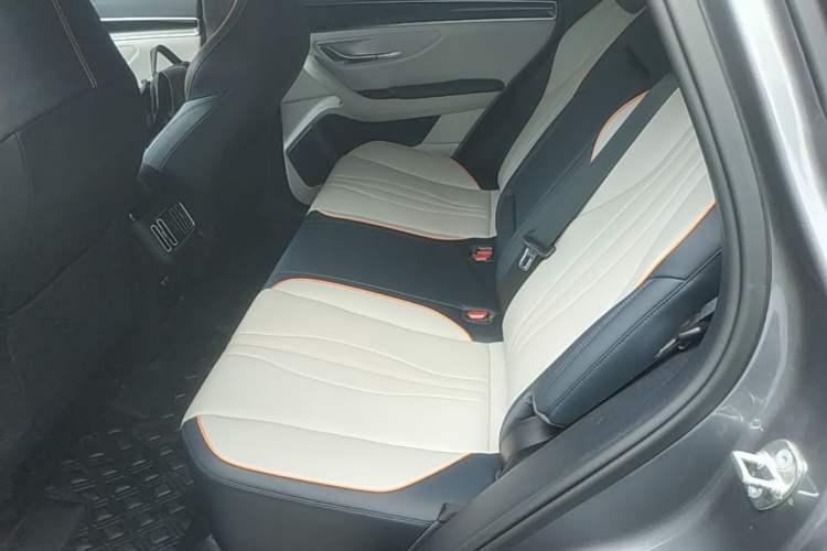 Used BYD Song PLUS New Energy 2021 DM-i 110KM Flagship Model Left Rear Seat