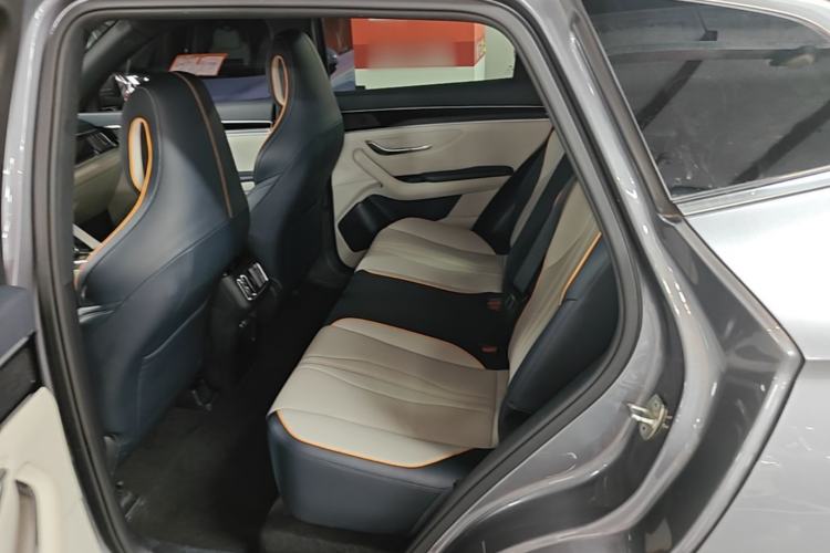 Used BYD Song PLUS New Energy 2021 EV Flagship Model Left Rear Seat