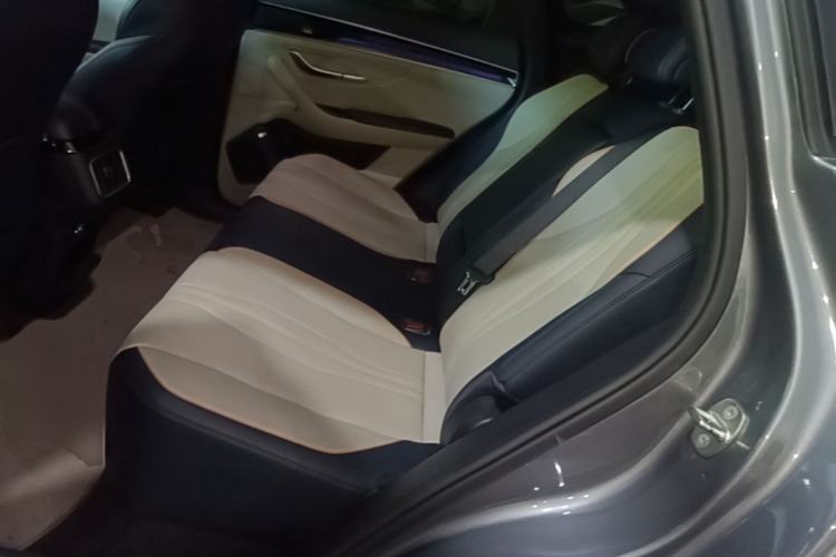 Used BYD Song PLUS New Energy 2021 DM-i 110KM Flagship PLUS 5G Edition Left Rear Seat