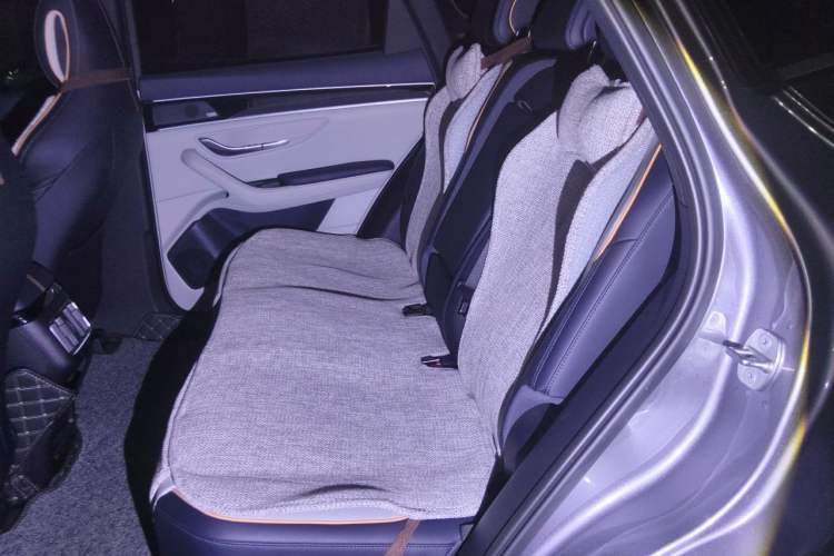 Used BYD Song PLUS New Energy 2021 DM-i 110KM Flagship PLUS Left Rear Seat