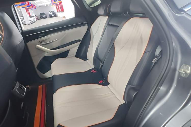 Used BYD Song PLUS New Energy 2021 DM-i 110KM Flagship Model Left Rear Seat