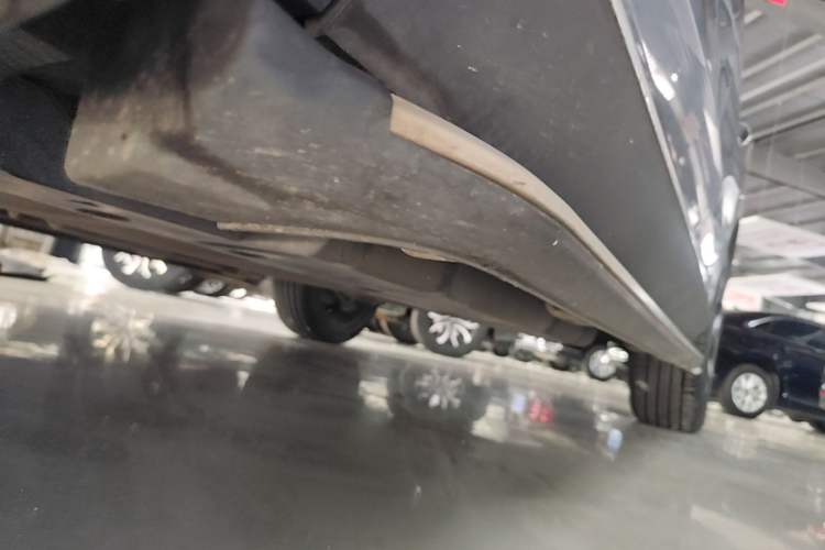 Used BYD Song PLUS New Energy 2021 DM-i 110KM Flagship Model Left Side Sill