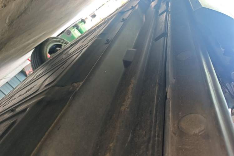 Used BYD Song PLUS New Energy 2021 EV Deluxe Model Left Side Sill