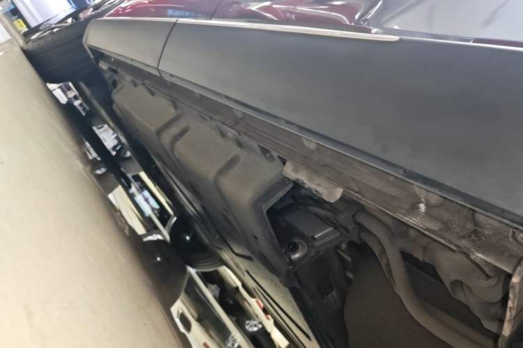 Used BYD Song PLUS New Energy 2021 DM-i 110KM Flagship PLUS Left Side Sill