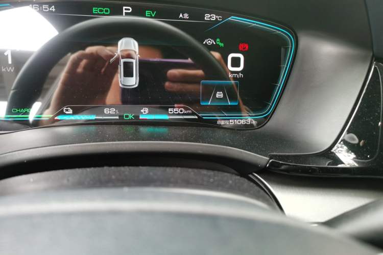 Used BYD Song PLUS New Energy 2021 DM-i 110KM Flagship PLUS Odometer Close Up