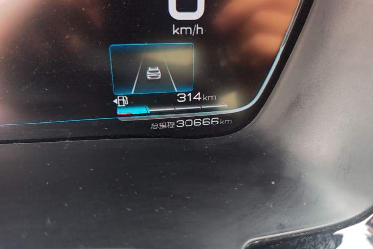 Used BYD Song PLUS New Energy 2021 DM-i 51KM Prestige Model Odometer Close Up