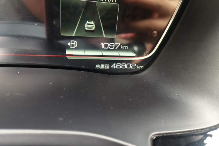 Used BYD Song PLUS New Energy 2021 DM-i 110KM Flagship PLUS Odometer Close Up