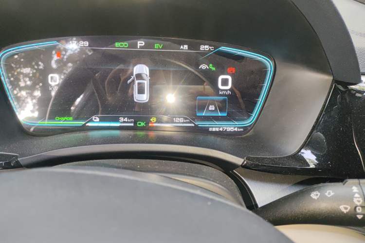 Used BYD Song PLUS New Energy 2021 DM-i 51KM Prestige Model Odometer Close Up