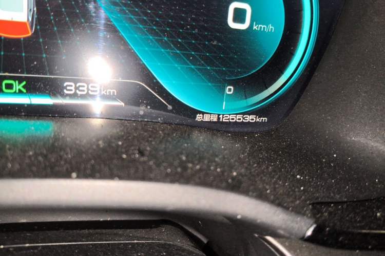 Used BYD Song PLUS New Energy 2021 EV Deluxe Model Odometer Close Up