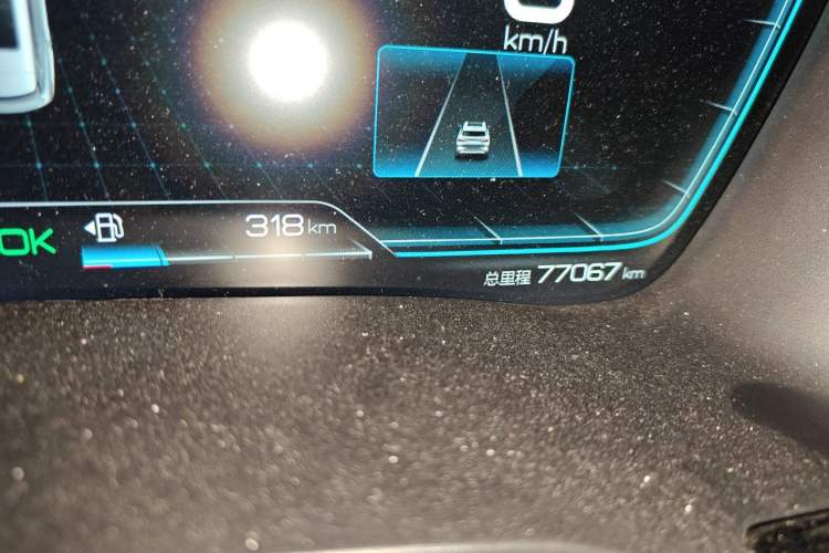 Used BYD Song PLUS New Energy 2021 DM-i 110KM Flagship PLUS Odometer Close Up