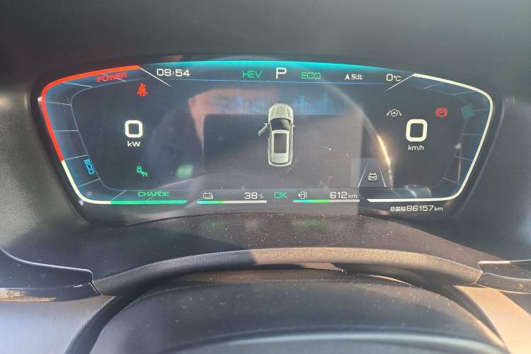 Used BYD Song PLUS New Energy 2021 DM-i 100KM Four-Wheel Drive Flagship PLUS Odometer Close Up