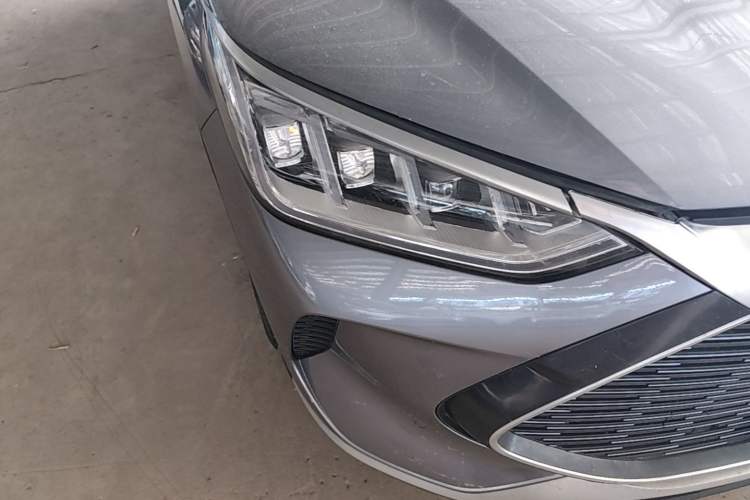 Used BYD Song PLUS New Energy 2021 DM-i 110KM Flagship Model Right Front Headlight