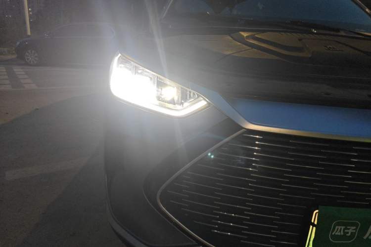 Used BYD Song PLUS New Energy 2021 DM-i 51KM Prestige Model Right Front Headlight