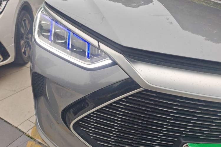 Used BYD Song PLUS New Energy 2021 DM-i 51KM Prestige Model Right Front Headlight