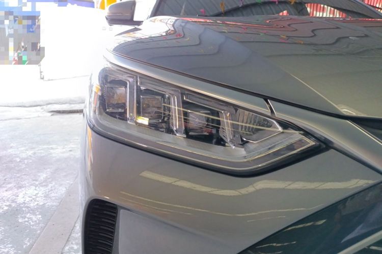 Used BYD Song PLUS New Energy 2021 DM-i 110KM Flagship PLUS Right Front Headlight