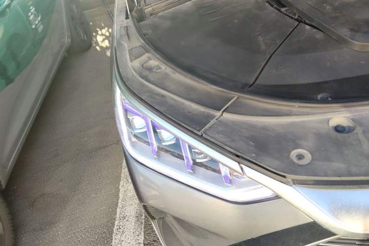 Used BYD Song PLUS New Energy 2021 DM-i 110KM Flagship Model Right Front Headlight