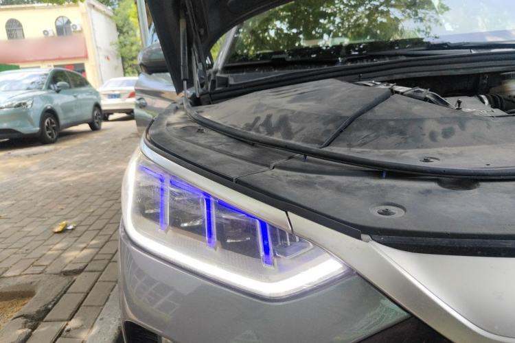 Used BYD Song PLUS New Energy 2021 DM-i 110KM Flagship Model Right Front Headlight