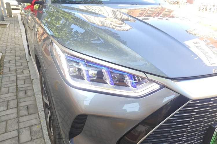 Used BYD Song PLUS New Energy 2021 DM-i 110KM Flagship Model Right Front Headlight