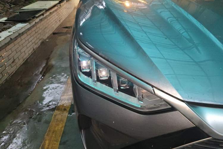 Used BYD Song PLUS New Energy 2021 DM-i 110KM Flagship PLUS Right Front Headlight
