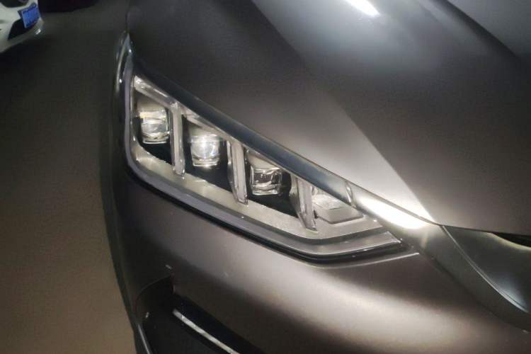 Used BYD Song PLUS New Energy 2021 EV Flagship Model Right Front Headlight