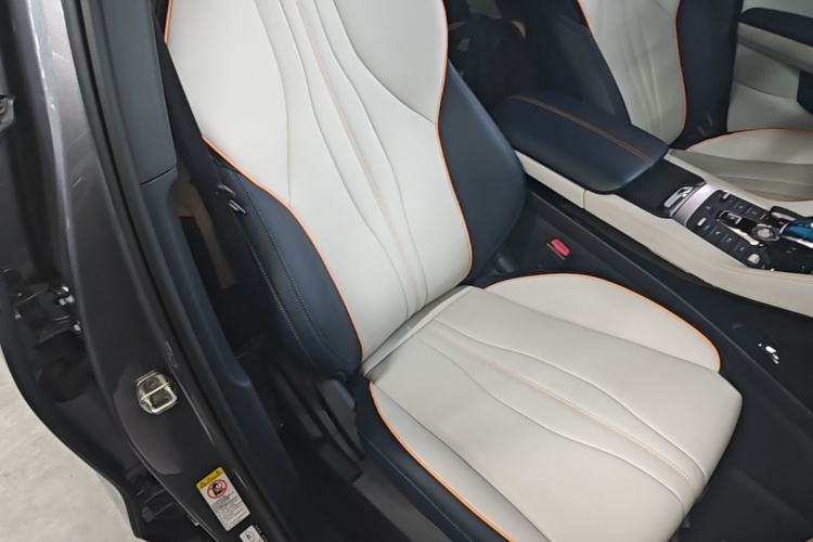 Used BYD Song PLUS New Energy 2021 DM-i 110KM Flagship Model Right Front Seat