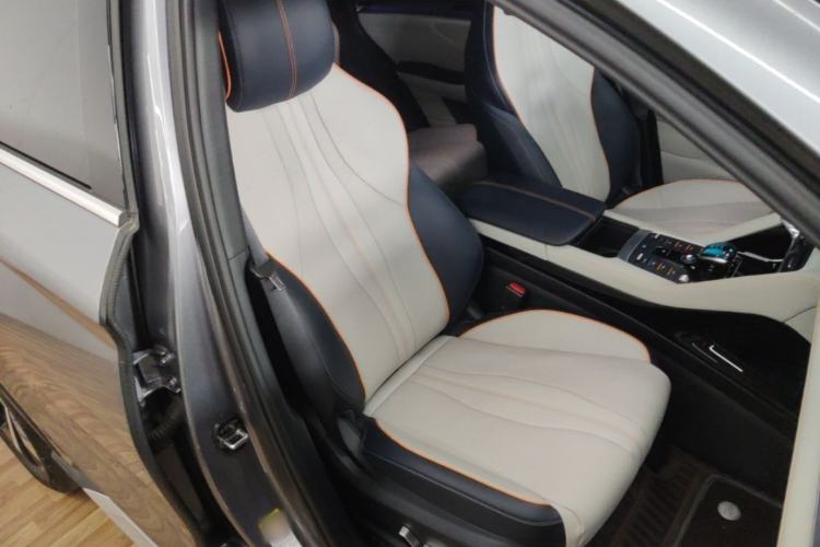 Used BYD Song PLUS New Energy 2021 DM-i 110KM Flagship PLUS 5G Edition Right Front Seat