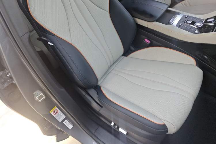 Used BYD Song PLUS New Energy 2021 DM-i 110KM Flagship PLUS Right Front Seat