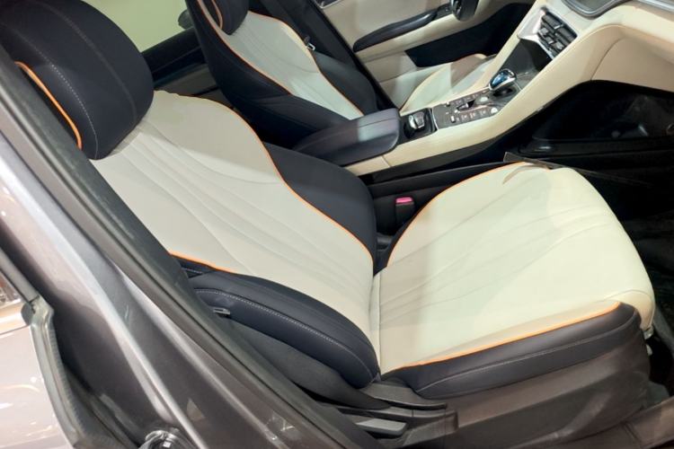 Used BYD Song PLUS New Energy 2021 DM-i 110KM Flagship Model Right Front Seat